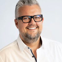 Manuel Schmidt